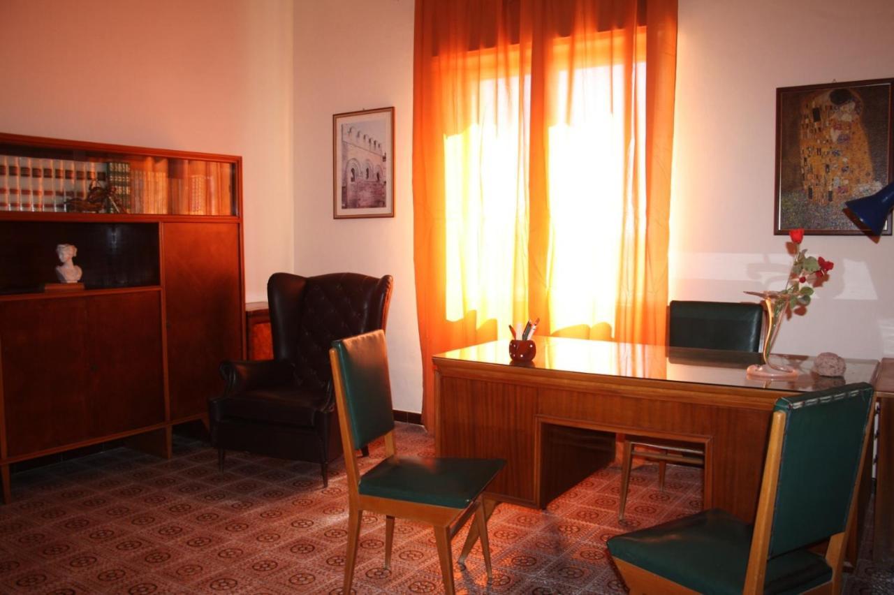 Casa Vacanze Ramo มาซารา เดล วัลโล ภายนอก รูปภาพ